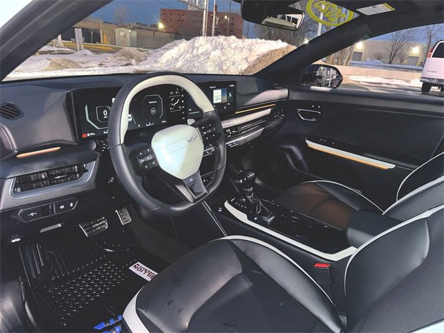 Used 2025 Kia K4 GT-Line Turbo image 10