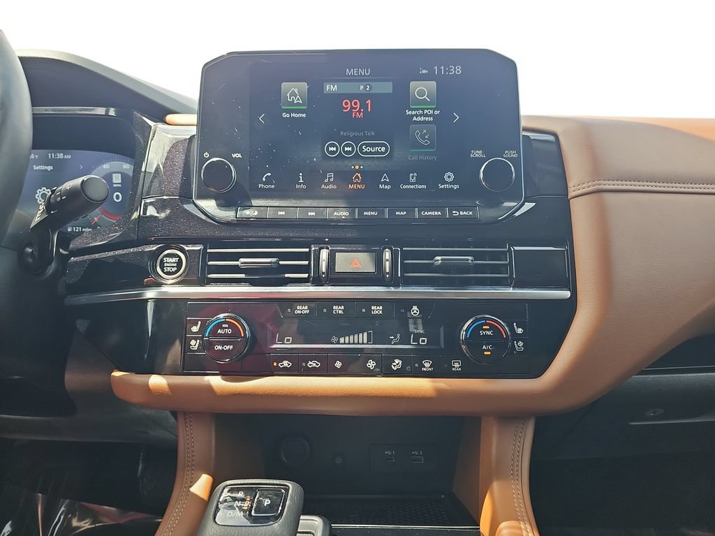 Used 2024 Nissan Pathfinder Platinum FWD image 20