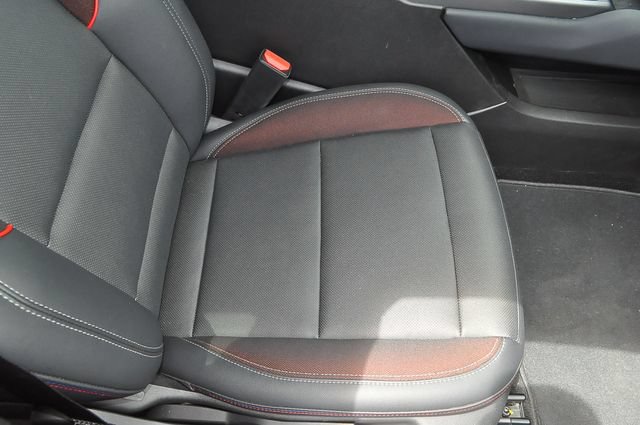 Used 2024 Chevrolet Equinox EV RS FWD image 23