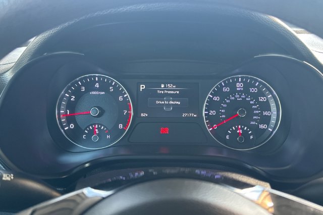 Used 2024 Kia Forte LXS w/ LXS Technology Package FWD image 21