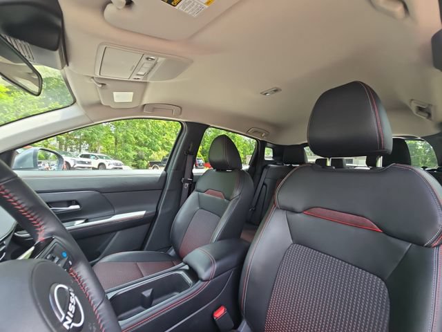Used 2025 Nissan Kicks SR FWD image 22