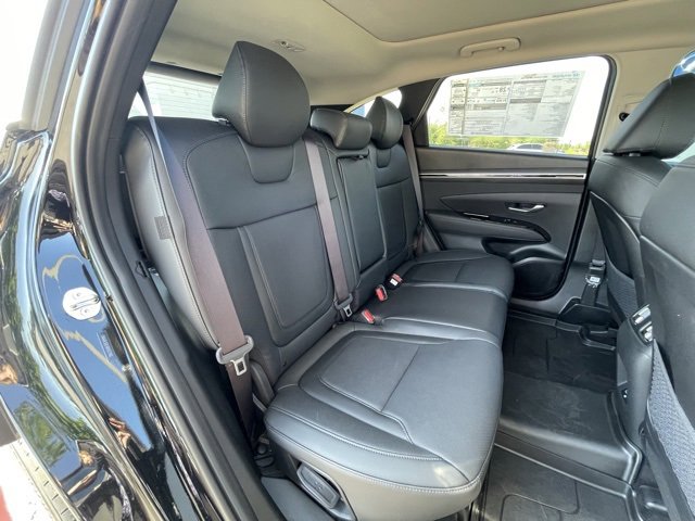 Used 2024 Hyundai Tucson Limited image 27