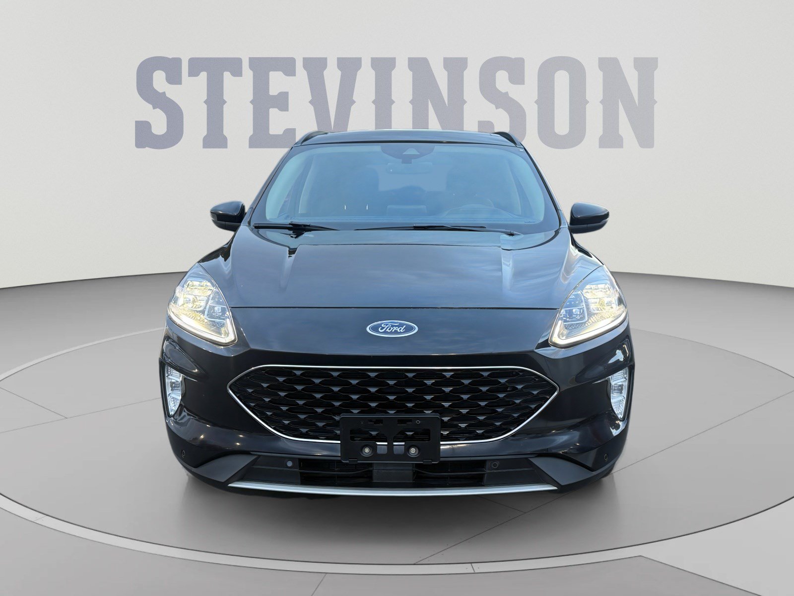 Used 2020 Ford Escape Titanium w/ Titanium Premium Package 2.0 AWD/4WD image 8