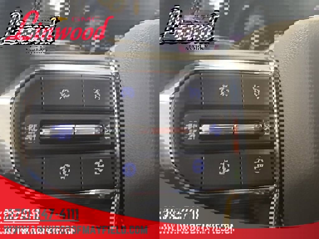 New 2026 GMC Yukon XL Denali w/ Denali Reserve Package image 24