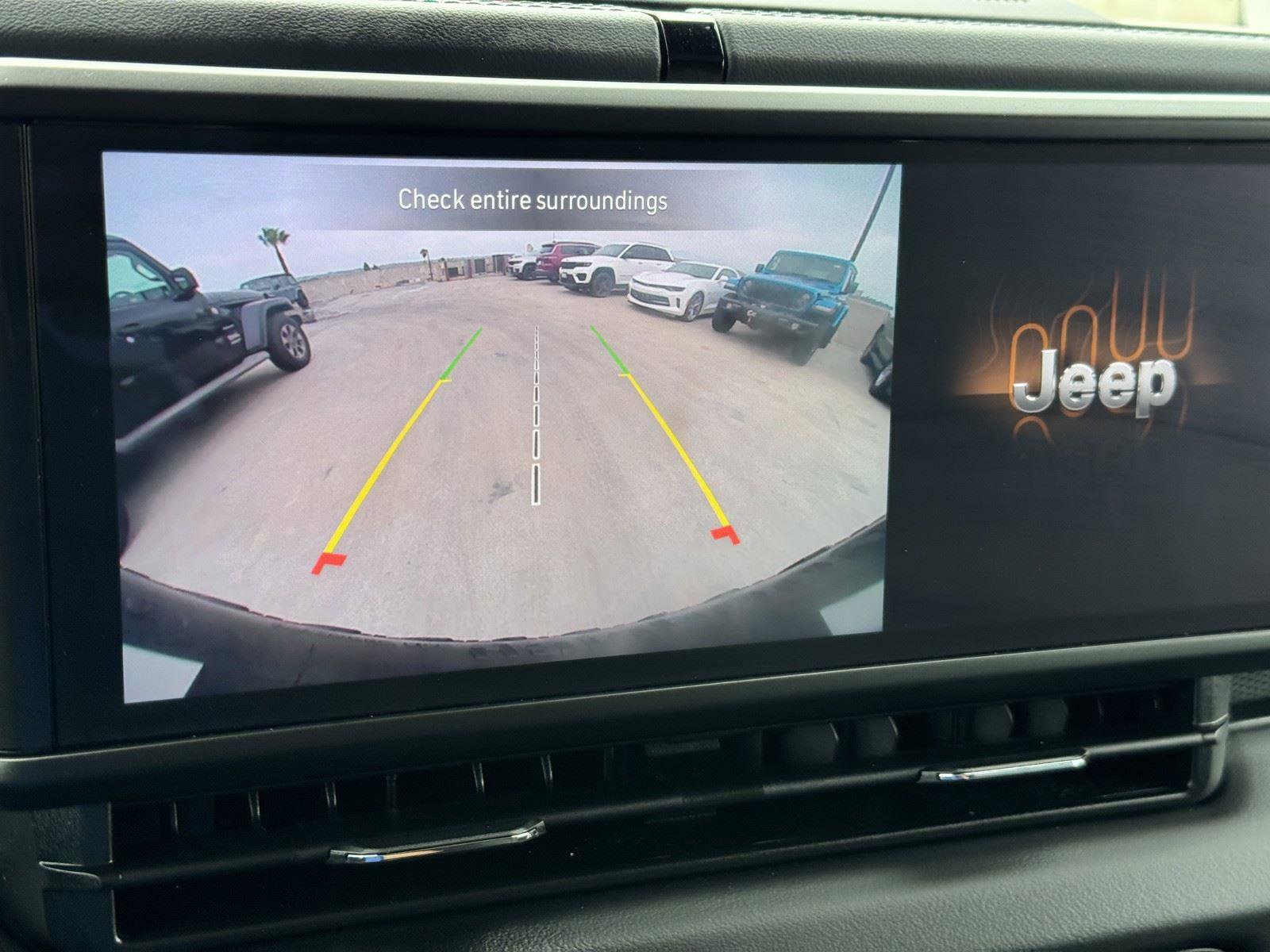 Certified 2025 Jeep Wrangler Unlimited Rubicon 4xe w/ Convenience Group image 19