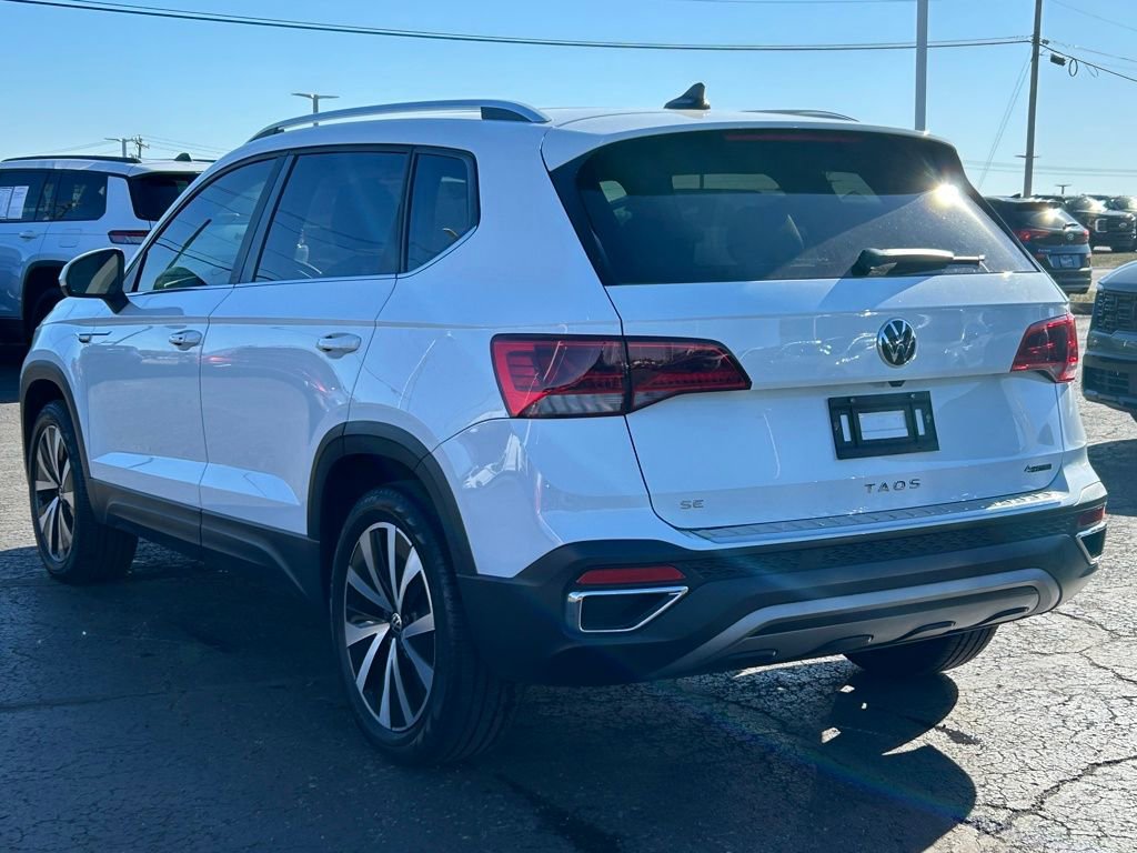 Used 2023 Volkswagen Taos SE image 5