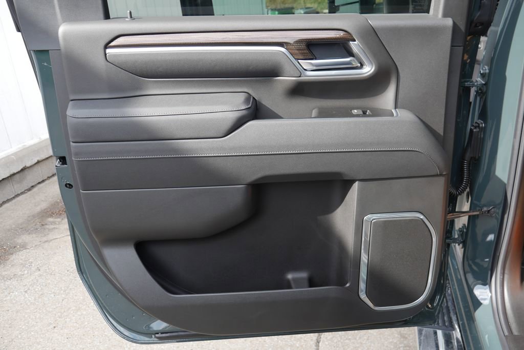 New 2026 Chevrolet Silverado 3500 LT w/ All Star Edition image 30