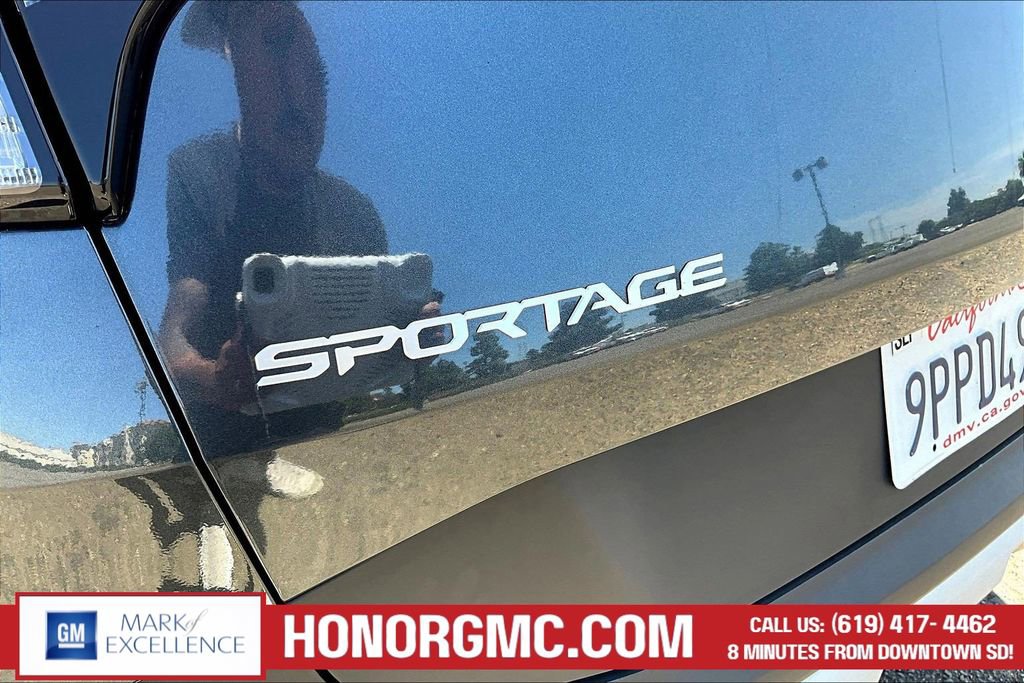 Used 2025 Kia Sportage EX w/ Premium Package image 22