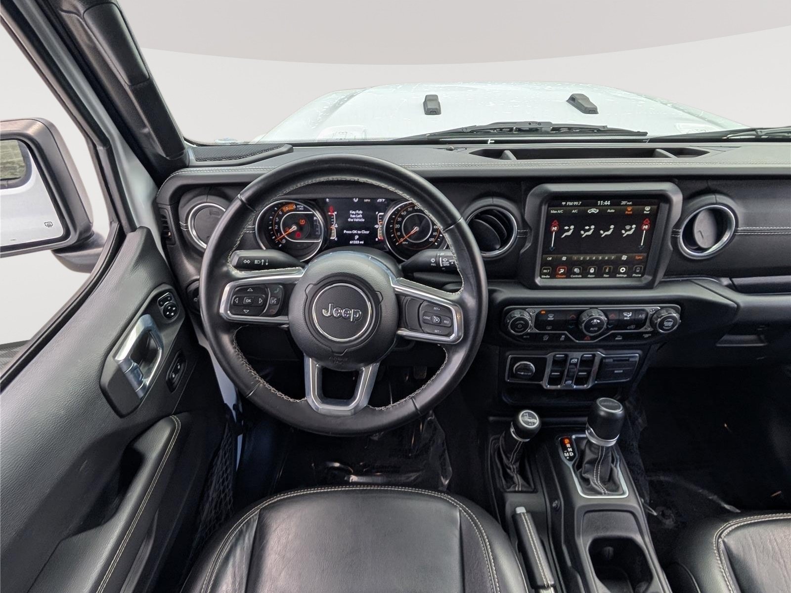 Used 2022 Jeep Gladiator Overland w/ Popular Equipment Package AWD/4WD image 17