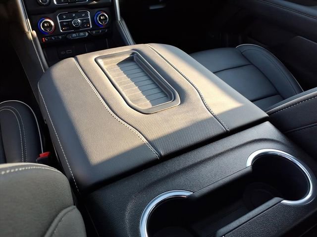 Used 2024 Chevrolet Tahoe Premier w/ Advanced Technology Package AWD/4WD image 26