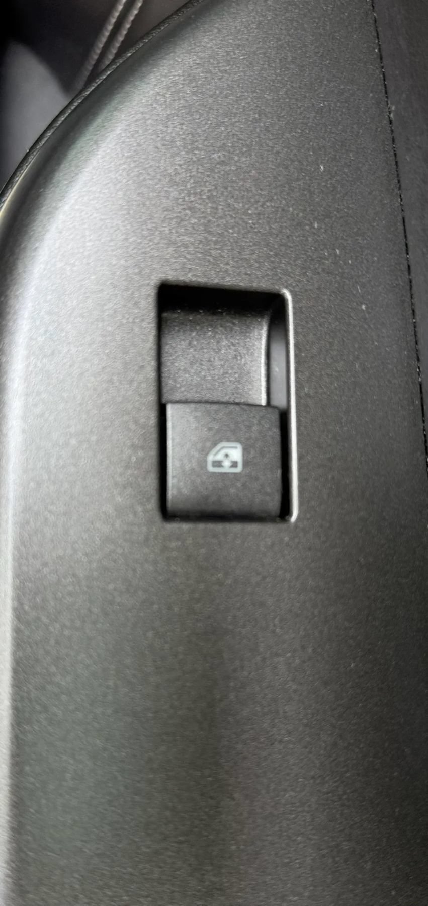 Used 2012 Cadillac SRX Luxury AWD/4WD image 34