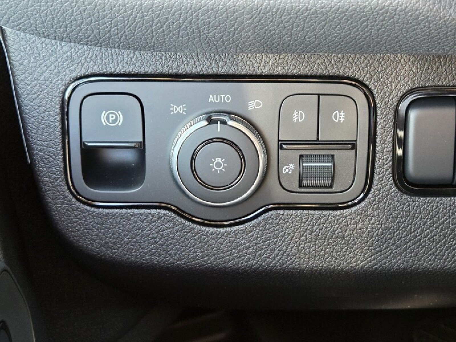 New 2026 Mercedes-Benz Sprinter 2500 image 36