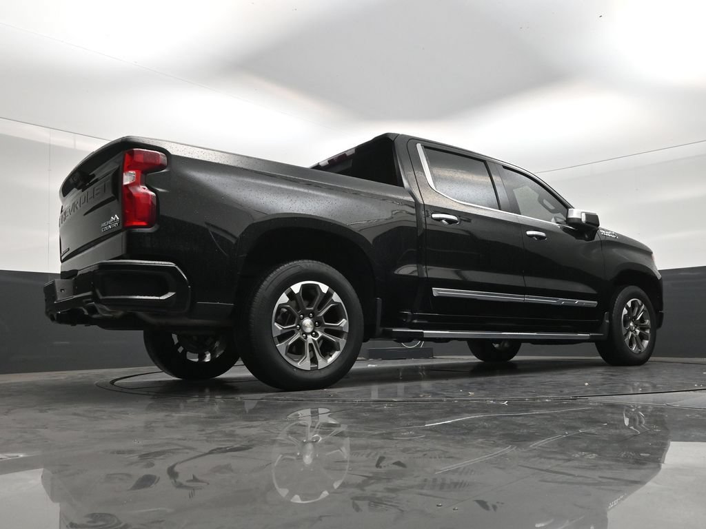 Used 2024 Chevrolet Silverado 1500 High Country RWD image 24