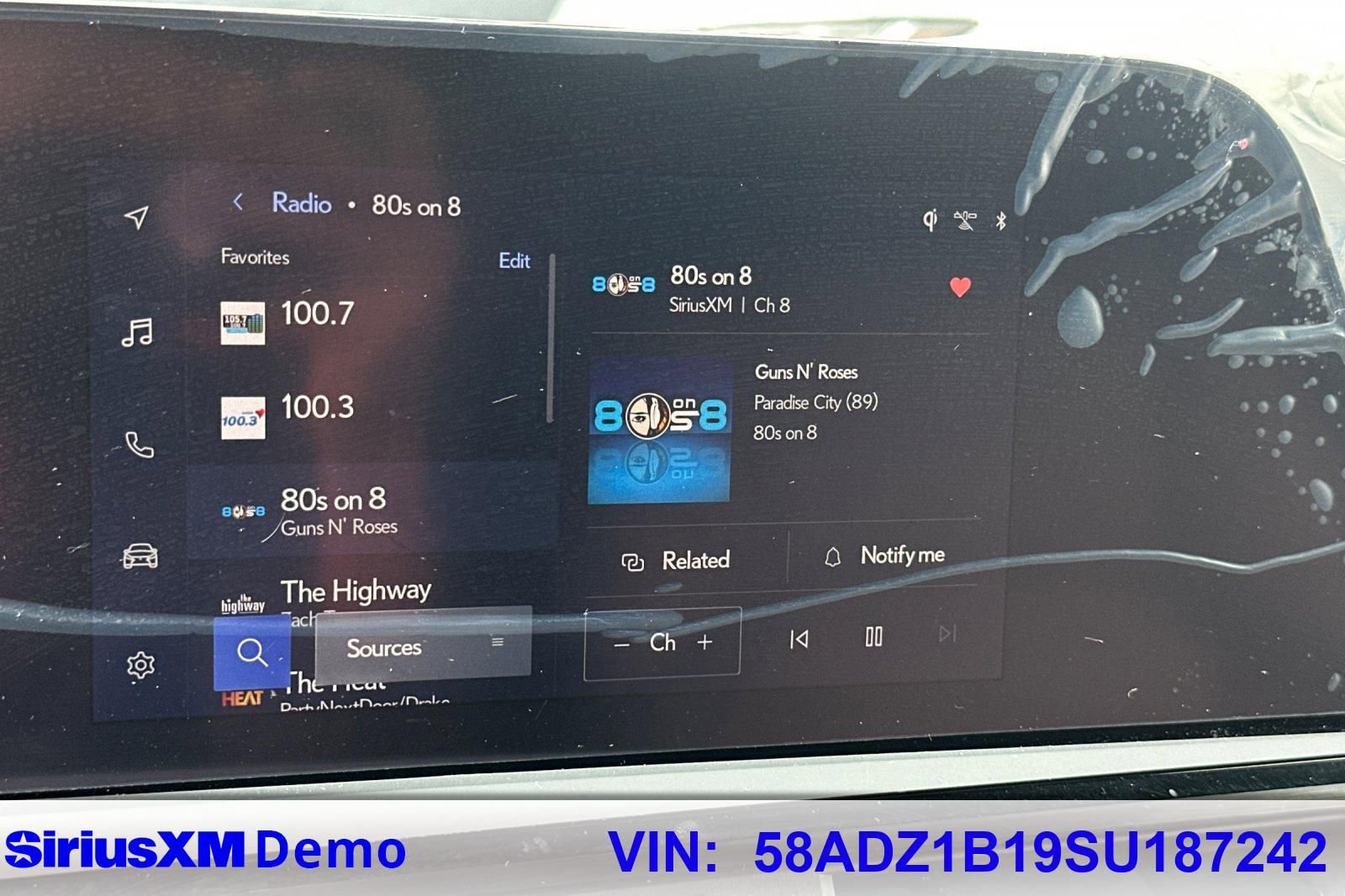 Used 2025 Lexus ES 350 w/ Premium Package FWD image 35
