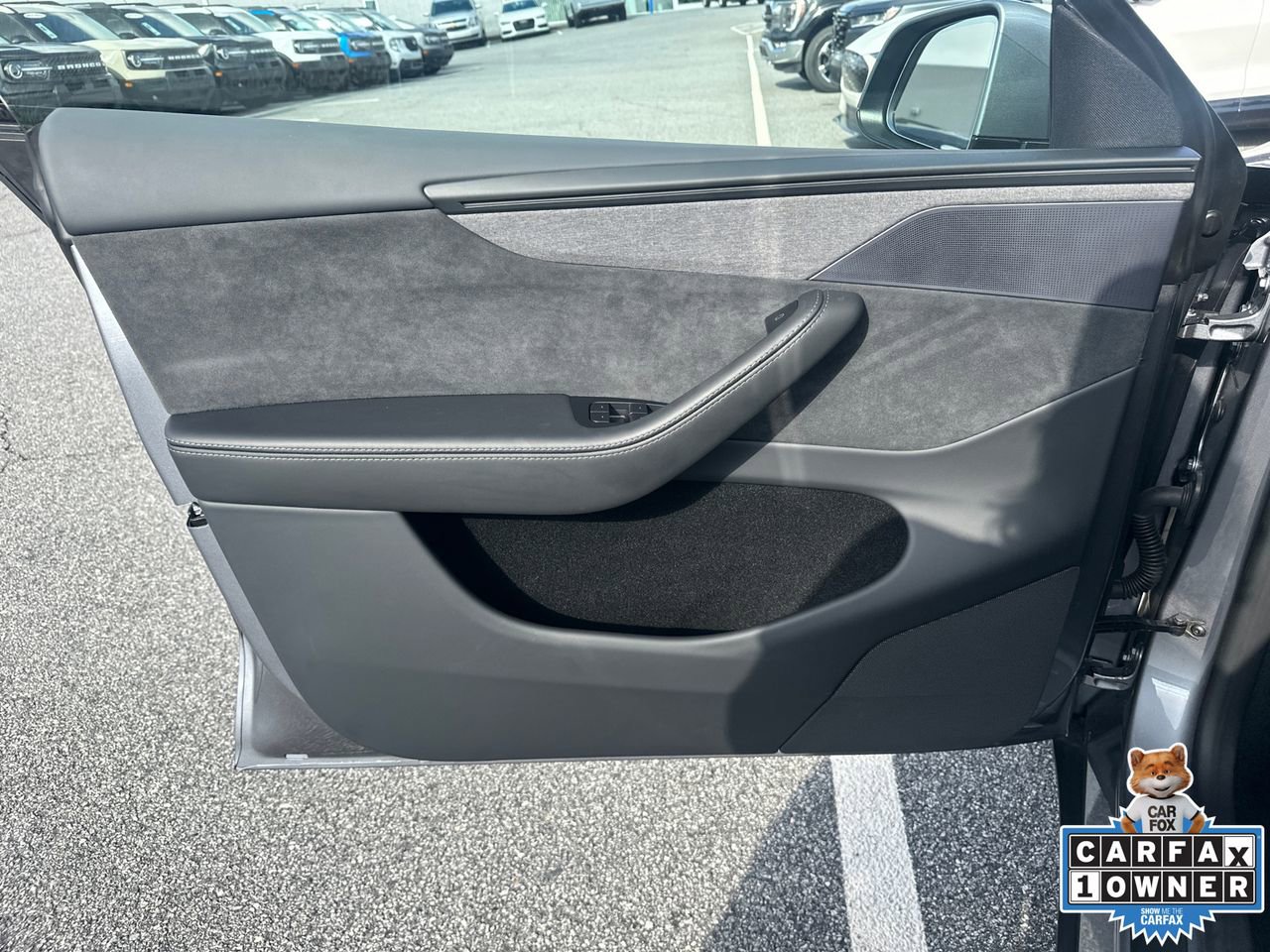 Used 2026 Tesla Model Y 2WD image 10