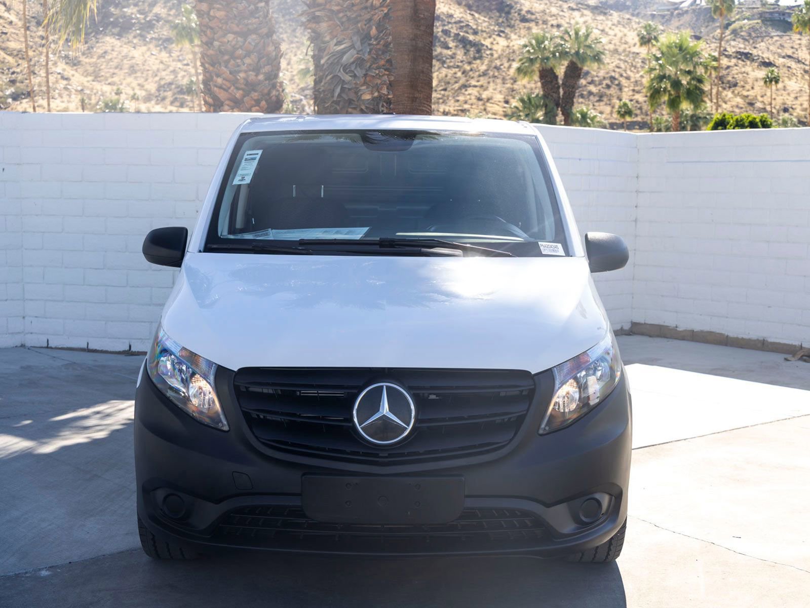 Used 2022 Mercedes-Benz Metris image 4