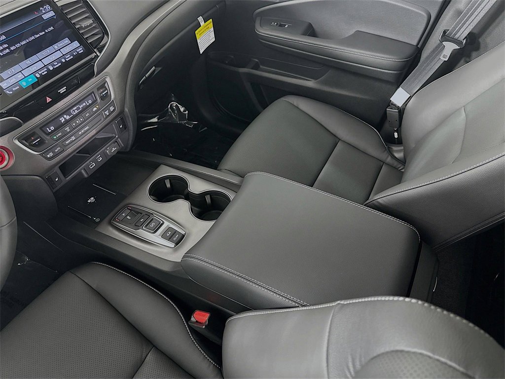 New 2025 Honda Ridgeline RTL image 25