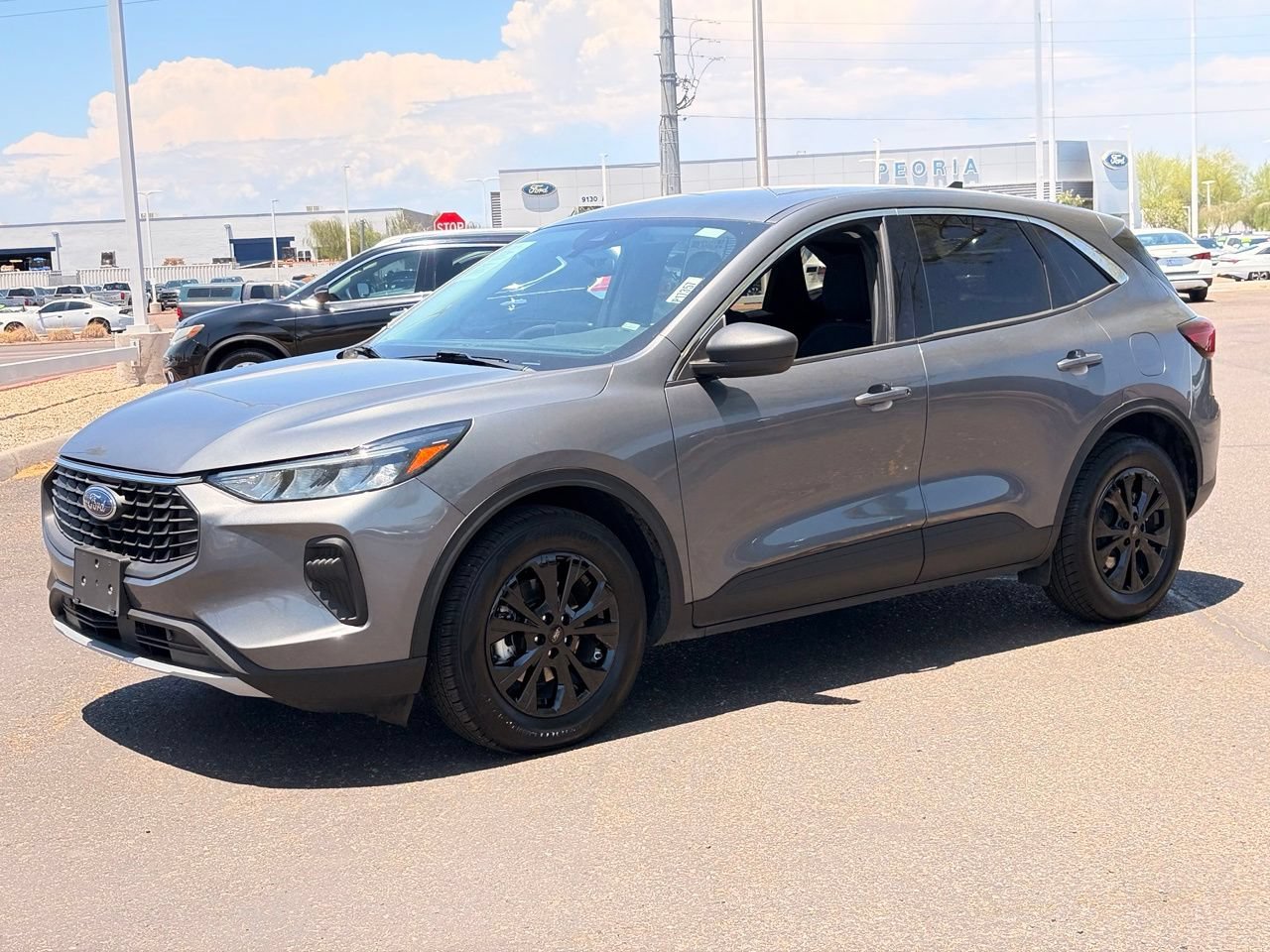 Used 2024 Ford Escape Active FWD image 2