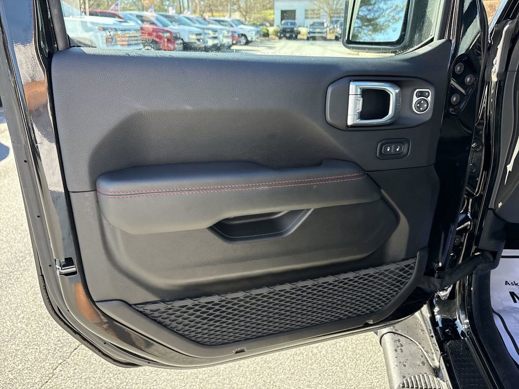 Used 2020 Jeep Wrangler Unlimited Rubicon image 25