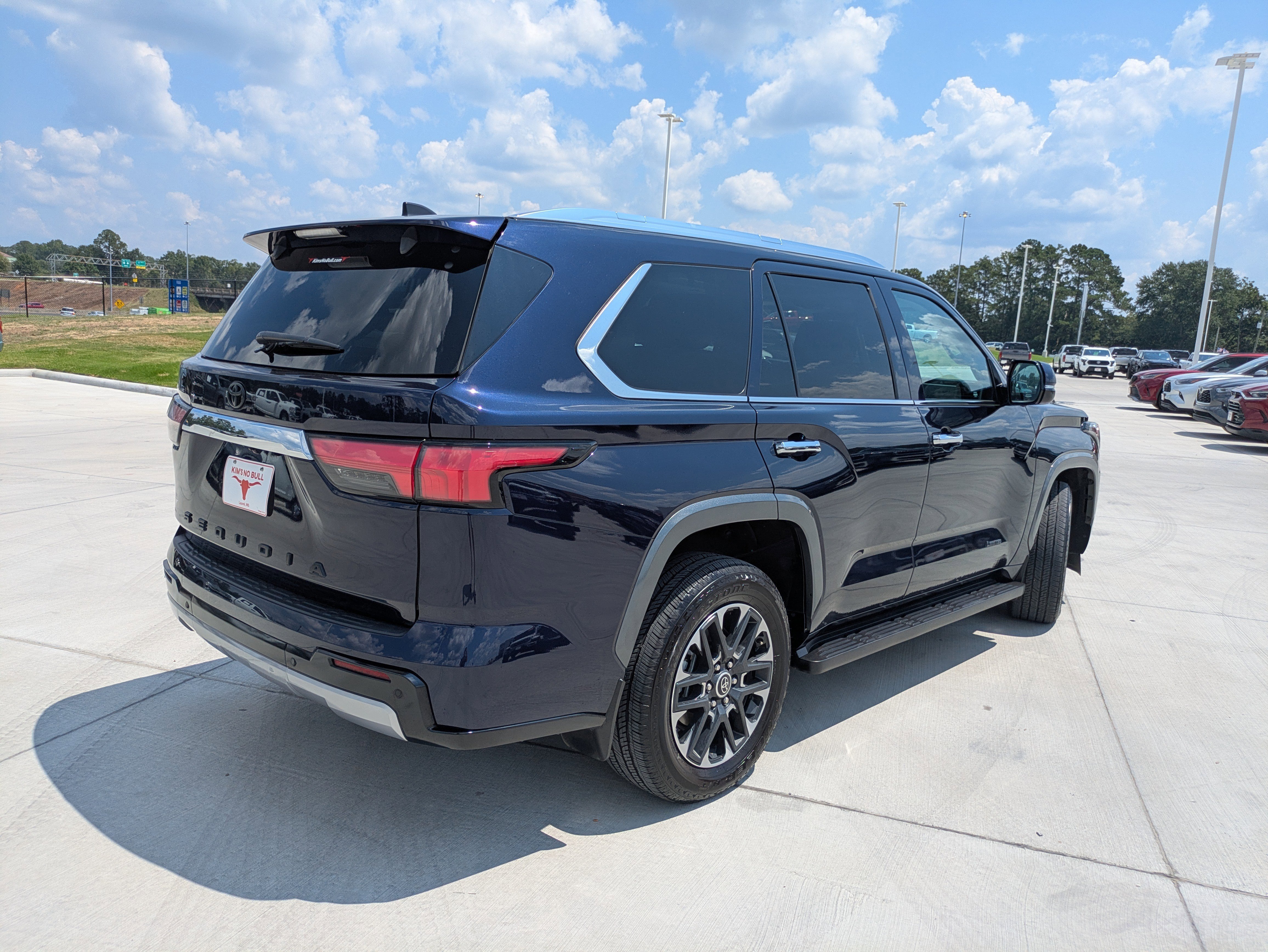 Used 2024 Toyota Sequoia Limited image 7