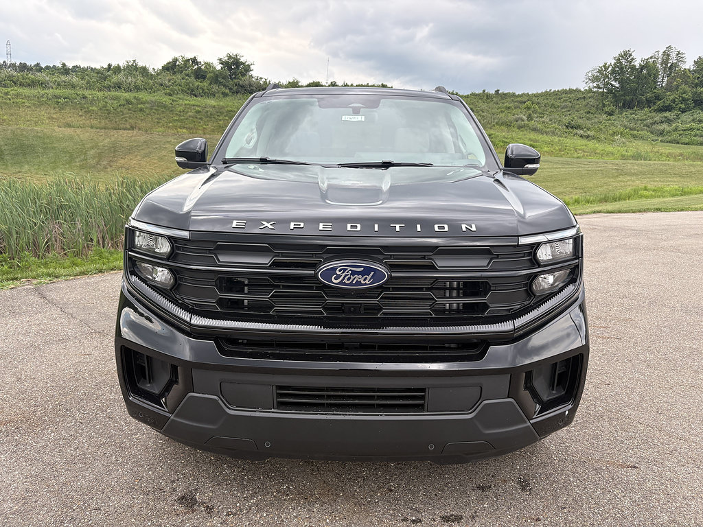 New 2026 Ford Expedition Max Active AWD/4WD image 8
