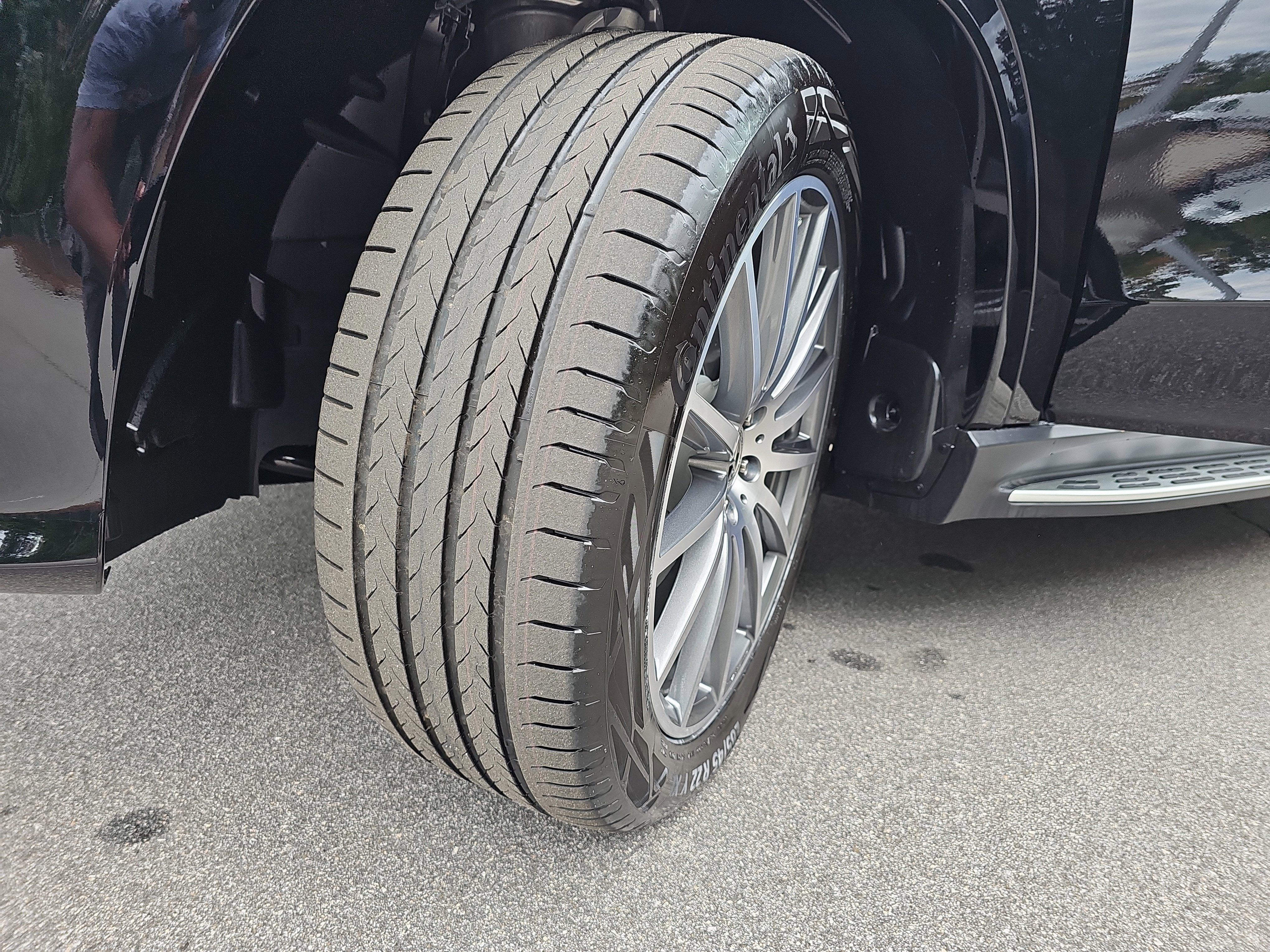 New 2026 Mercedes-Benz GLS 450 4MATIC image 35