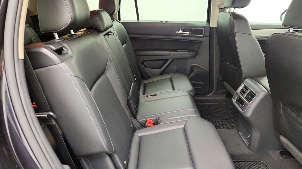 Used 2018 Volkswagen Atlas SE FWD image 23