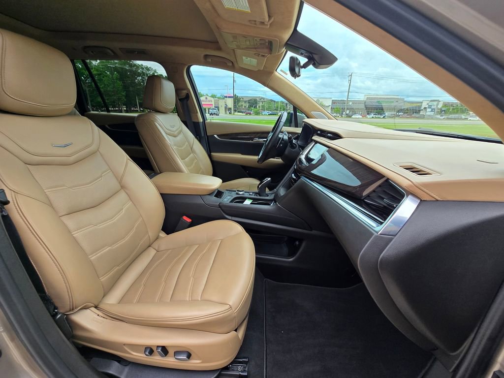 Used 2023 Cadillac XT6 Sport w/ Platinum Package AWD/4WD image 13