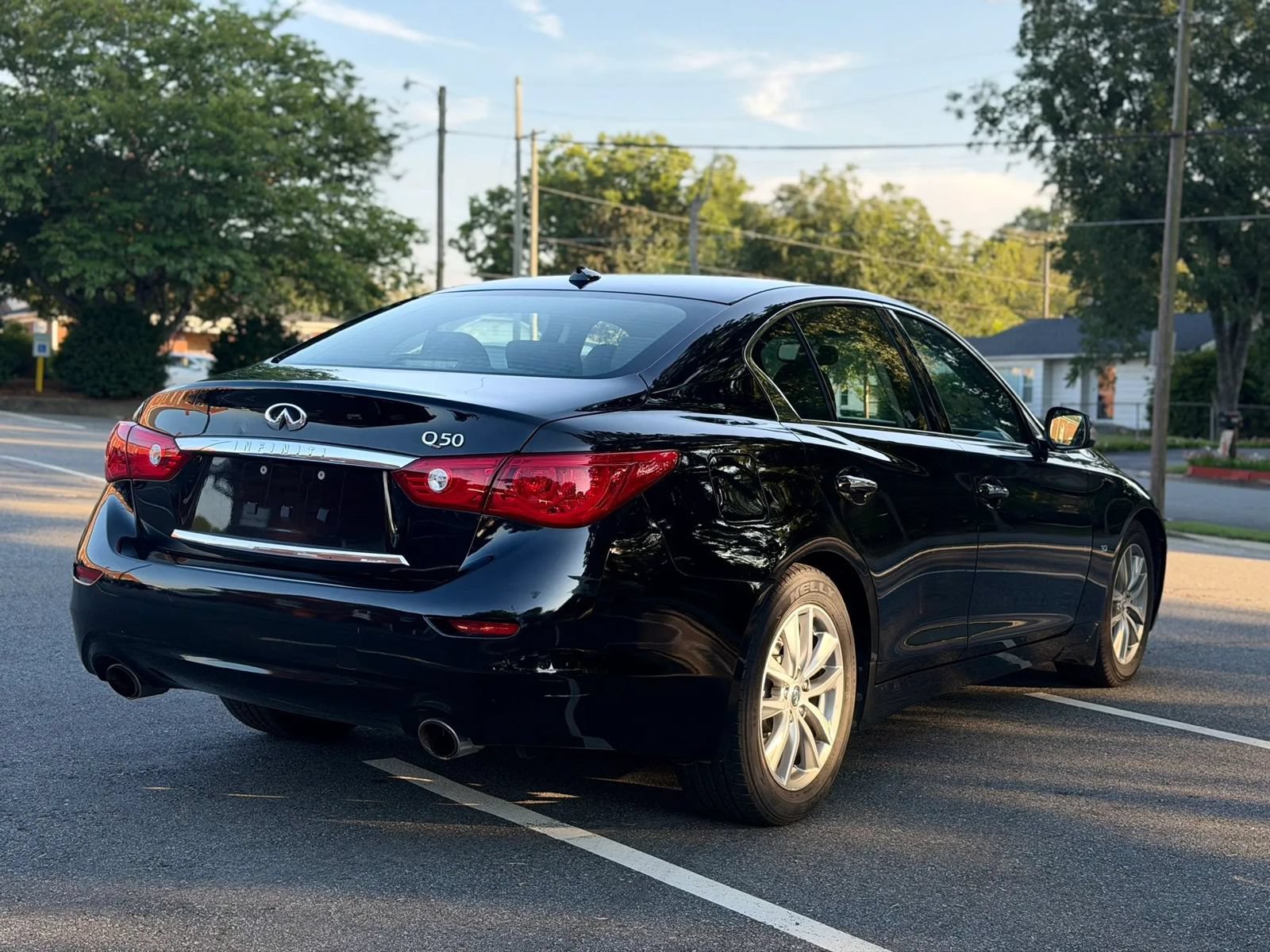 Used 2015 INFINITI Q50 Premium w/ Navigation Package RWD image 6