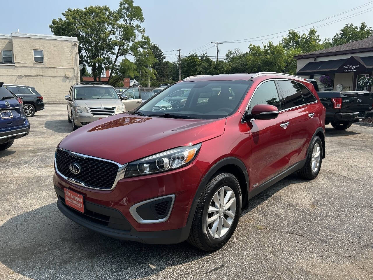 Used 2017 Kia Sorento AWD image 2