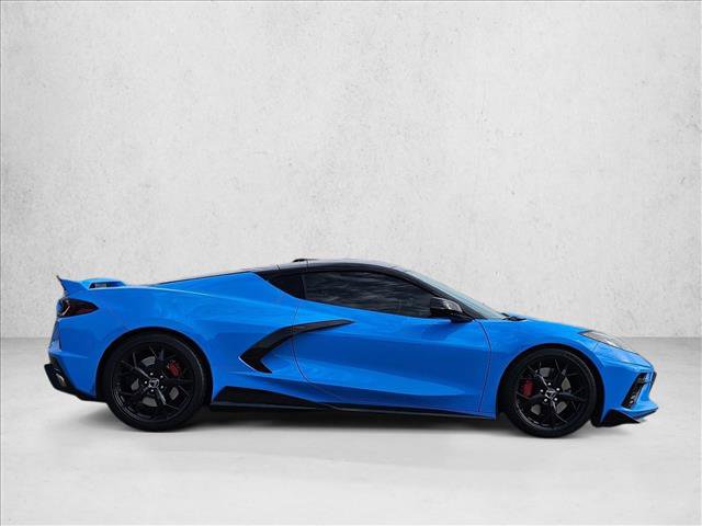 Used 2022 Chevrolet Corvette Stingray Coupe w/ Z51 Performance Package RWD image 4