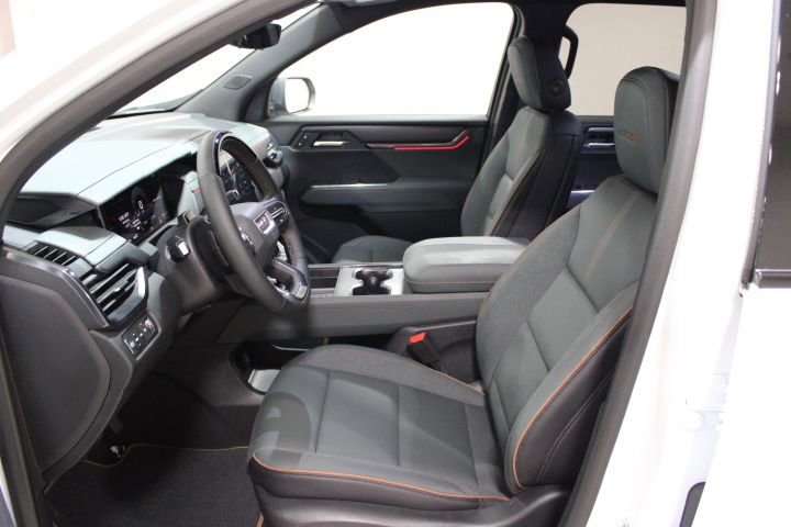 New 2025 GMC Acadia AT4 w/ Super Cruise Package image 11