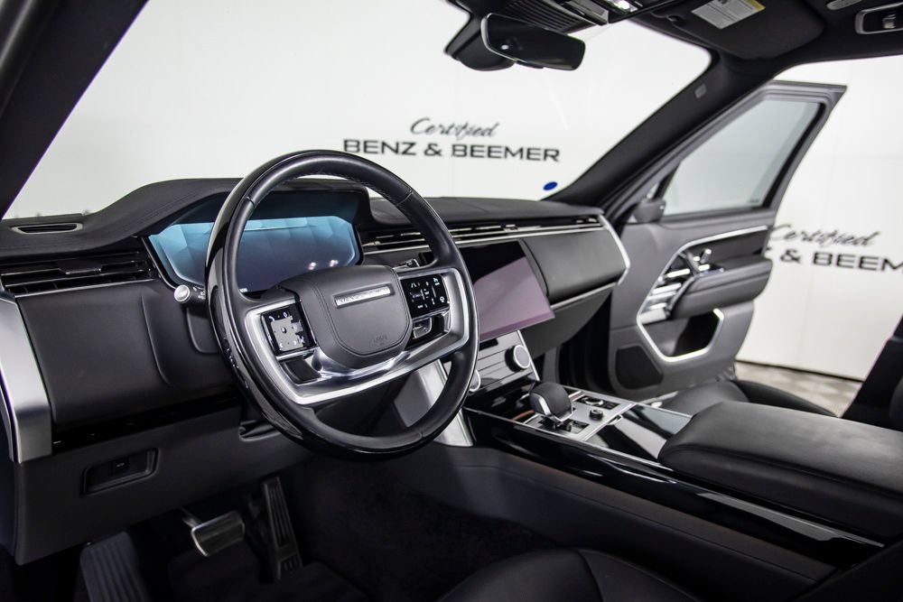 Used 2023 Land Rover Range Rover SE AWD/4WD image 20