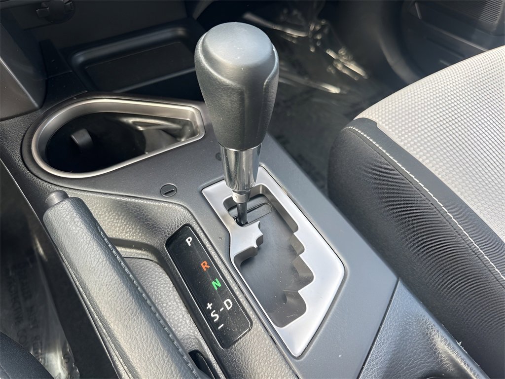 Used 2018 Toyota RAV4 XLE image 16