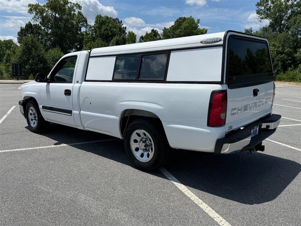 Used 2005 Chevrolet Silverado 1500 2WD Regular Cab image 3