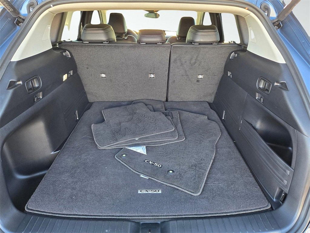 Certified 2025 MAZDA CX-50 2.5 Hybrid w/ Premium Plus Pkg image 9
