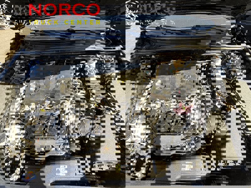 Used 2020 Toyota Camry SE image 24