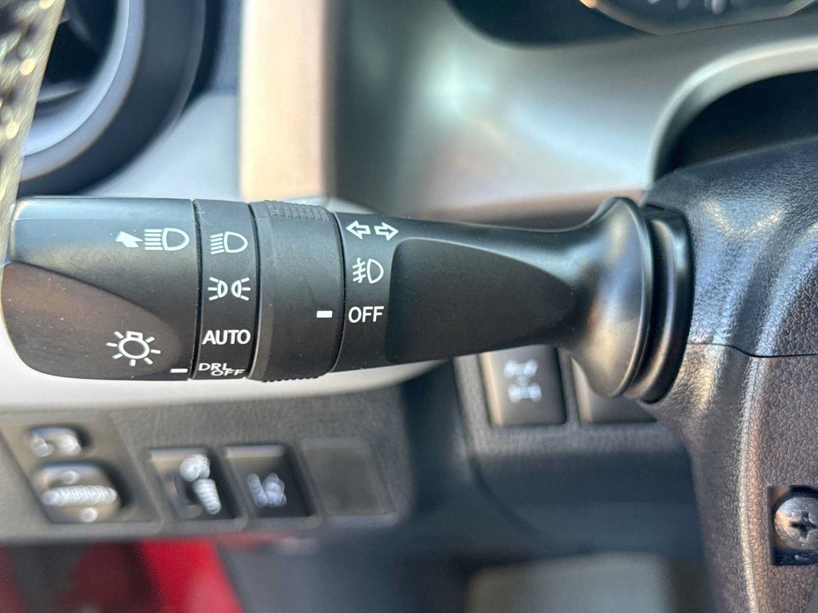 Used 2016 Toyota RAV4 Limited AWD/4WD image 26