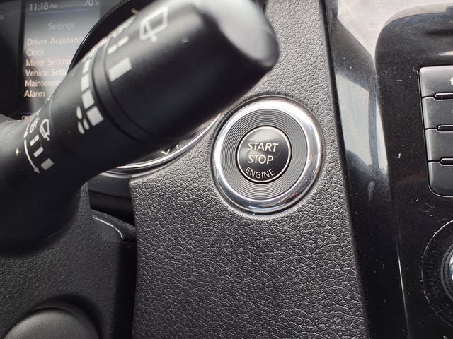 Used 2019 Nissan Rogue SV FWD image 32