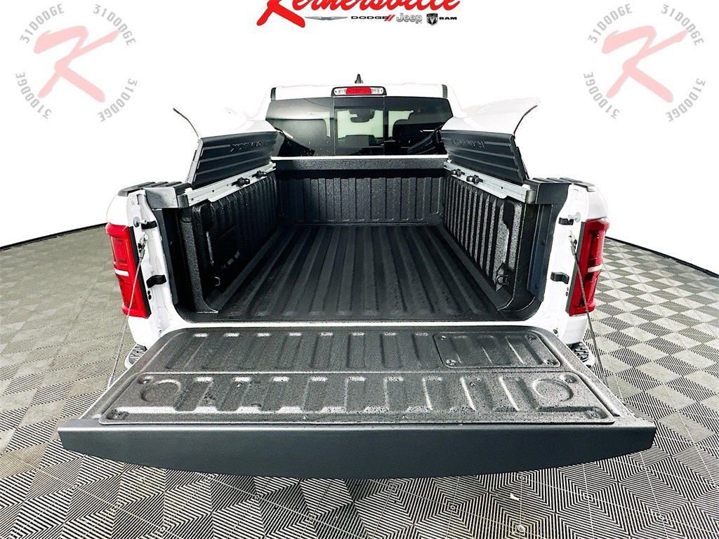 New 2025 RAM 1500 Limited image 16