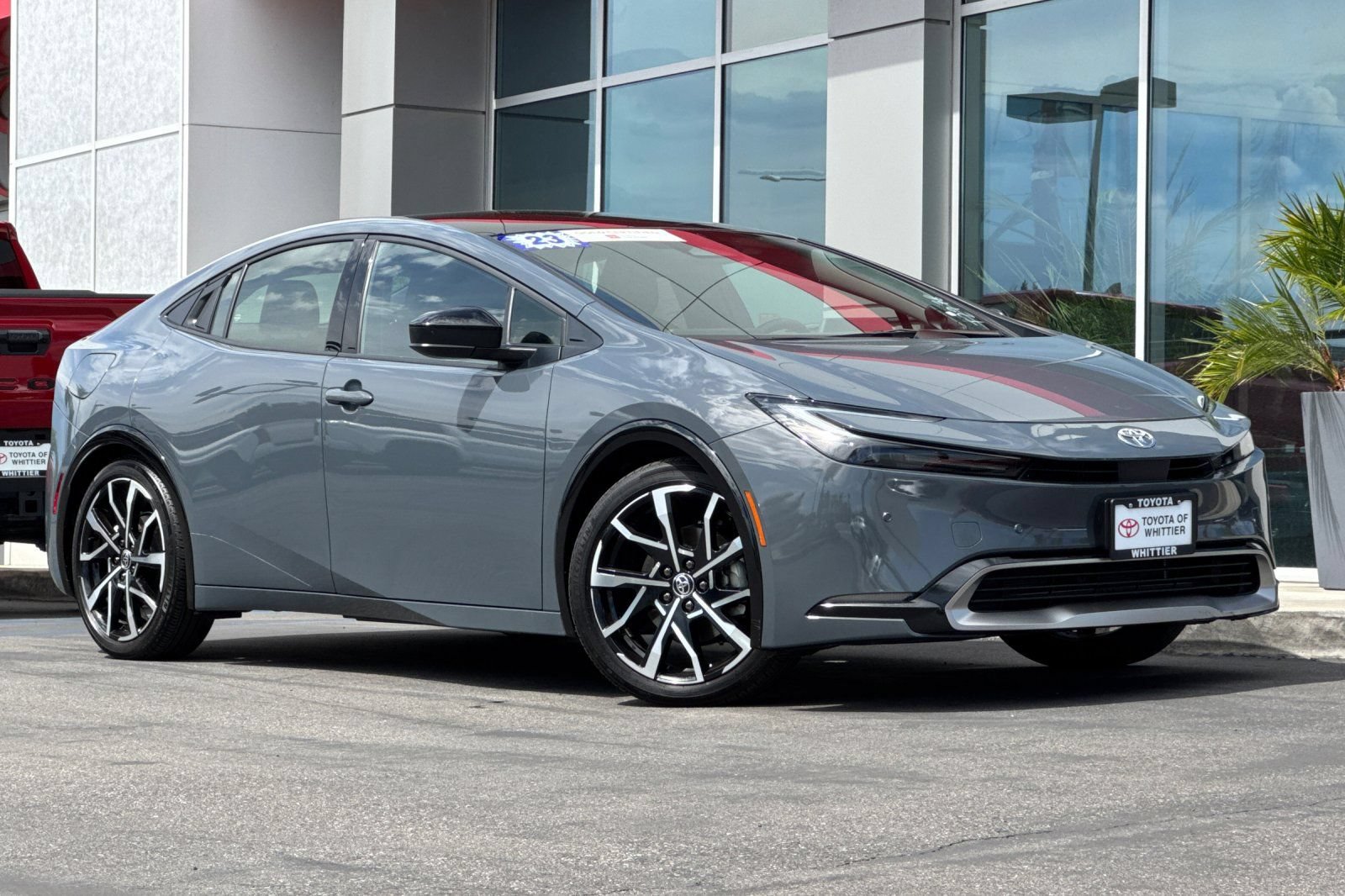 Used 2023 Toyota Prius Prime Premium FWD image 2