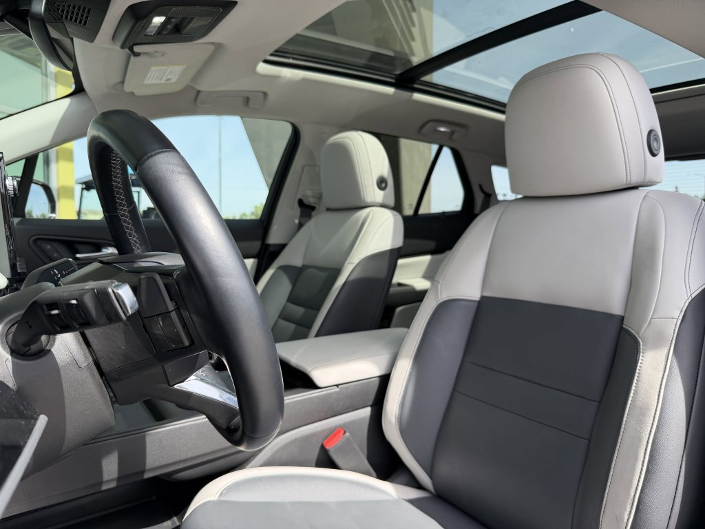 Used 2024 Honda Prologue Touring image 32