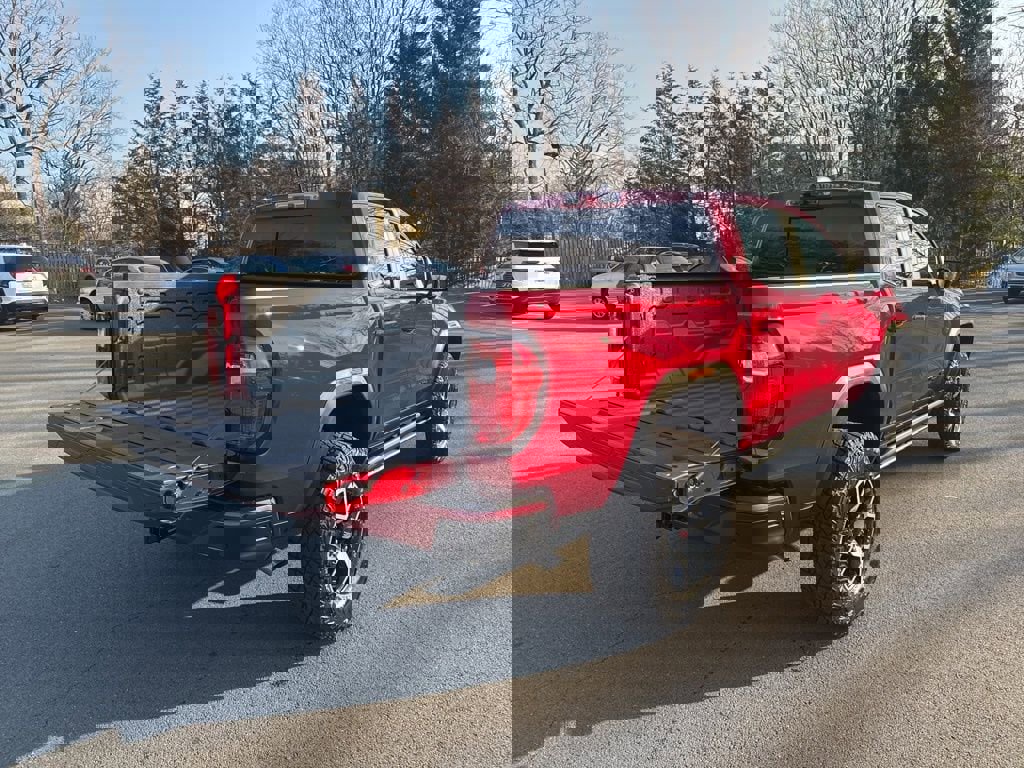 New 2026 GMC Canyon AT4X w/ LPO, Black Badging Package image 52