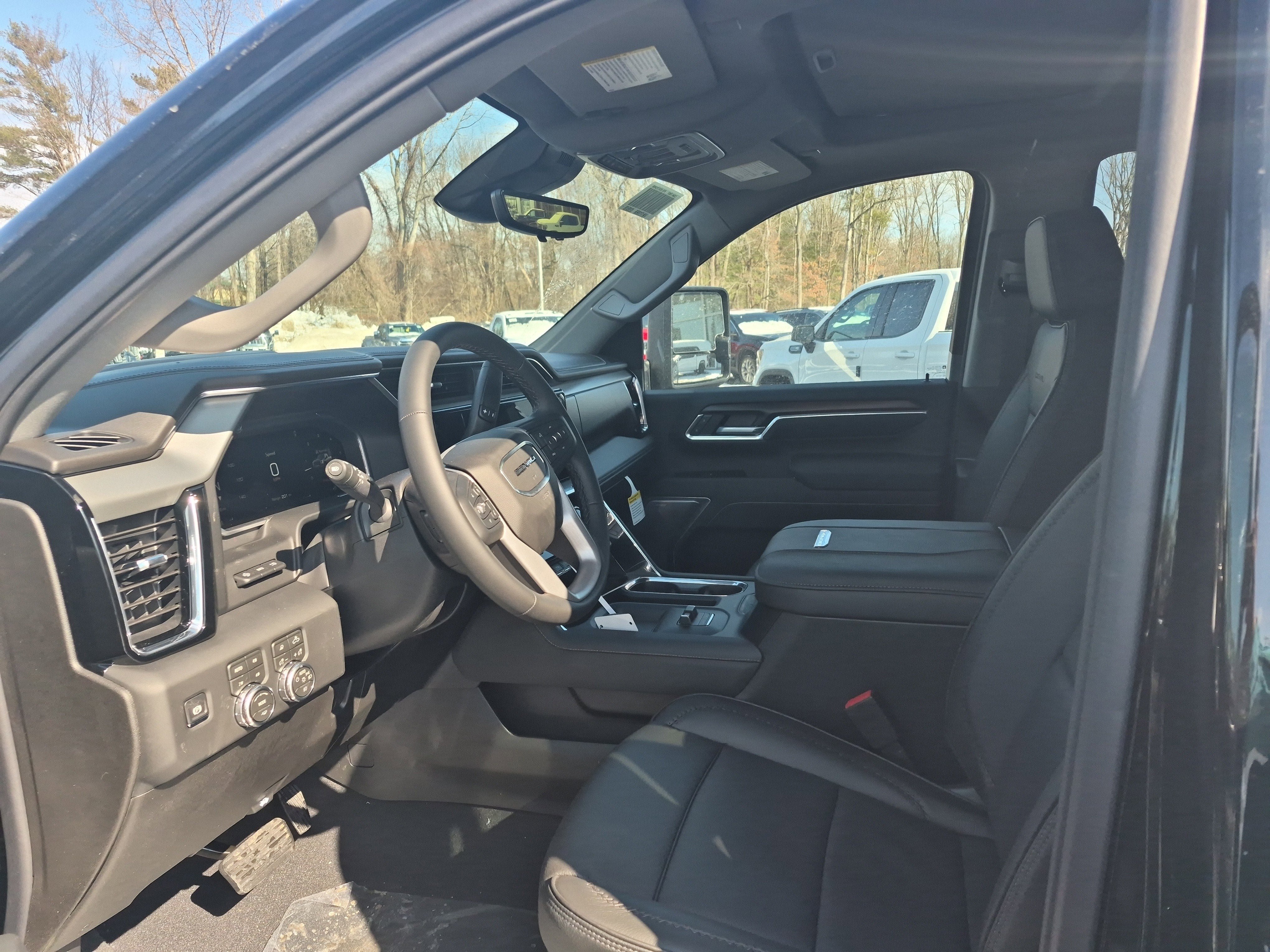New 2026 GMC Sierra 2500 Denali w/ Denali Reserve Package AWD/4WD image 9