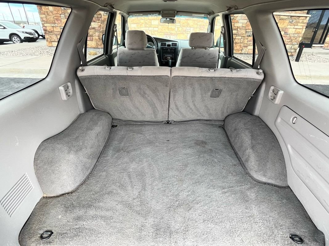 Used 2002 Toyota 4Runner SR5 image 16