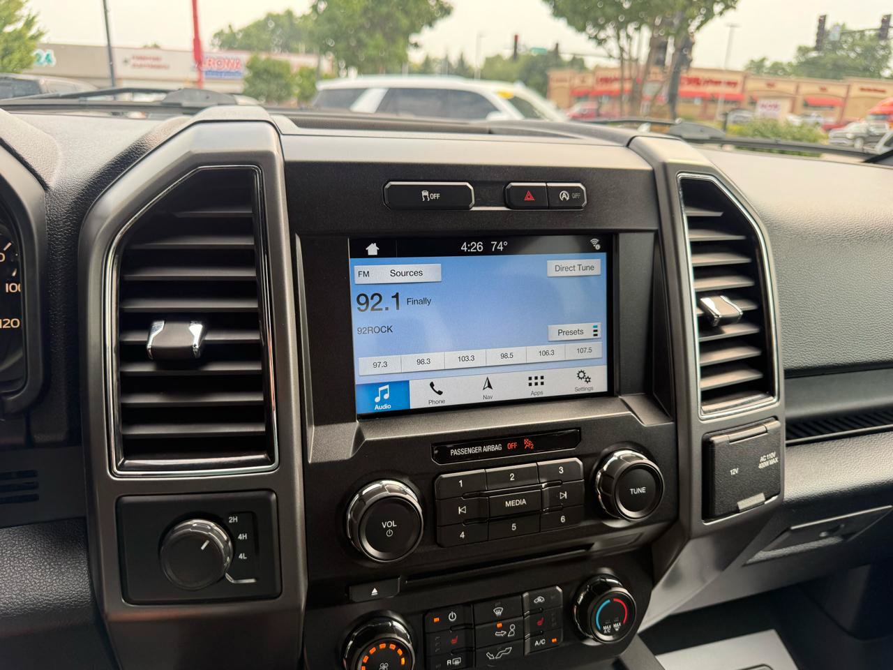 Used 2018 Ford F150 XLT w/ Equipment Group 302A Luxury AWD/4WD image 20