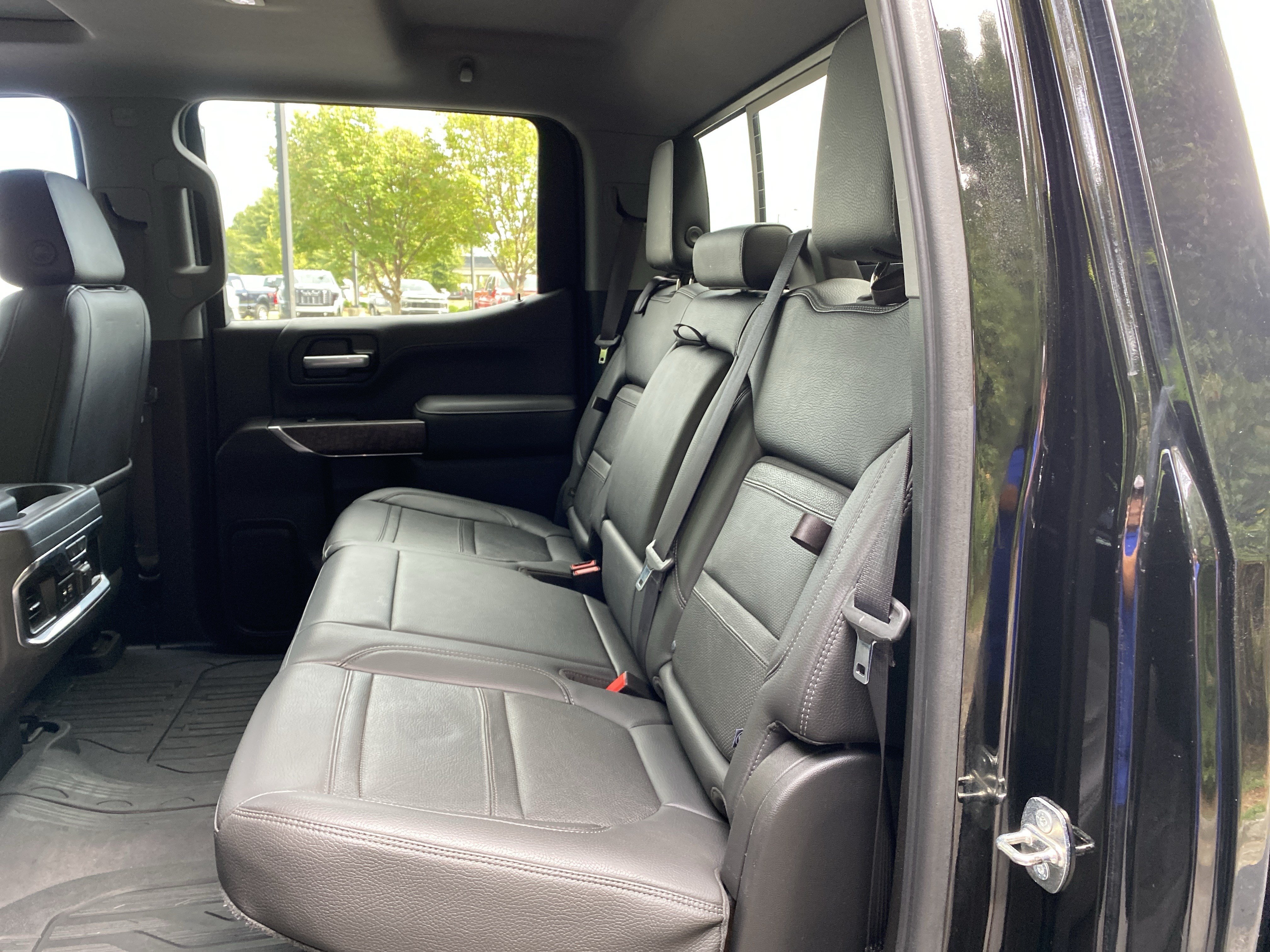 Used 2019 GMC Sierra 1500 Denali w/ Denali Ultimate Package AWD/4WD image 42