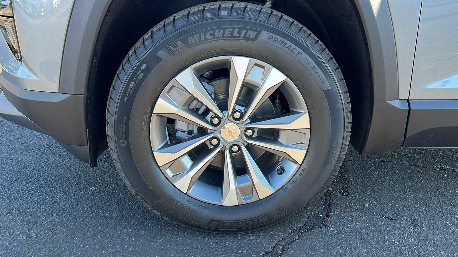 New 2026 Chevrolet Equinox LT w/ Convenience Package II image 10