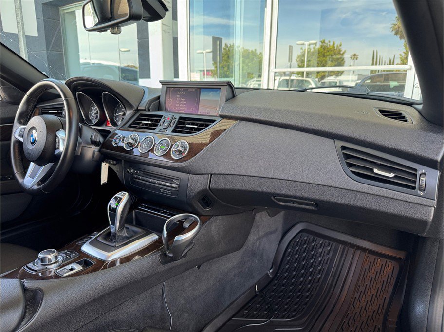 Used 2012 BMW Z4 sDrive28i image 22