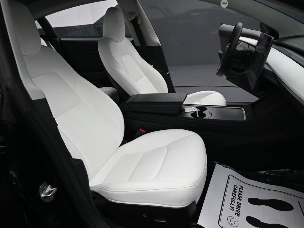 Used 2023 Tesla Model 3 Standard Range RWD image 32
